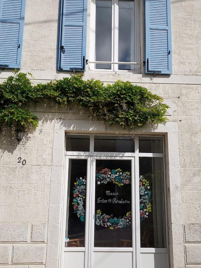 Maison Triton Et Porcelaine Saint-Coulomb Exteriör bild